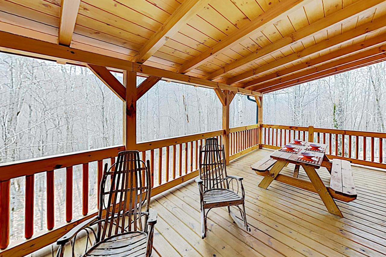 Tenderfoot Lodge Maggie Valley Exterior photo