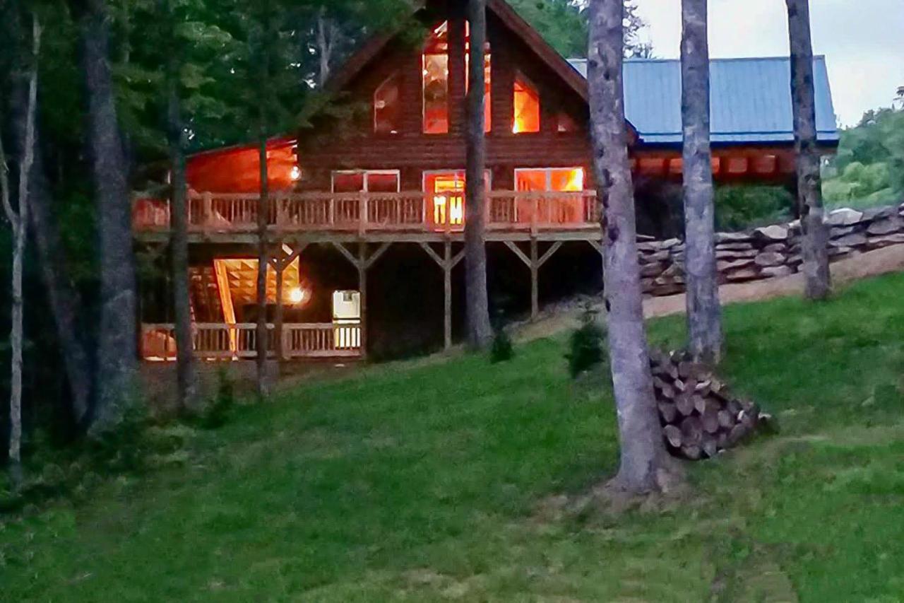 Tenderfoot Lodge Maggie Valley Exterior photo